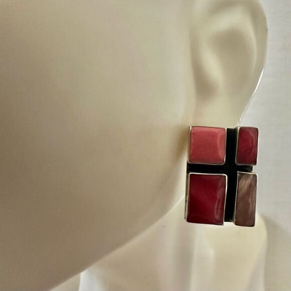 Sterling Silver  Pink Dyed Shell Earrings  Modernist Design - Picture 3 of 12
